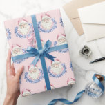 Papier Cadeau Grandmillennial Christmas Damas Père Noël<br><div class="desc">Cette enveloppe cadeau de Noël a un visage Père Noël avec une couronne damassée bleue sur un arrière - plan rose vif.</div>