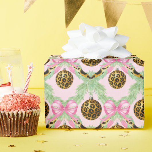 Papier Cadeau Grandmillennial Leopard Christmas Ornament (Fête d'anniversaire)