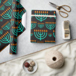 Papier Cadeau Hanoukka Menorahs<br><div class="desc">Un Festival Festif De Lumières Papier Enveloppant Menorah Pour Les Cadeaux Hanoukka</div>