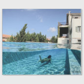 Papier Cadeau Homme en piscine le matin (Plat)