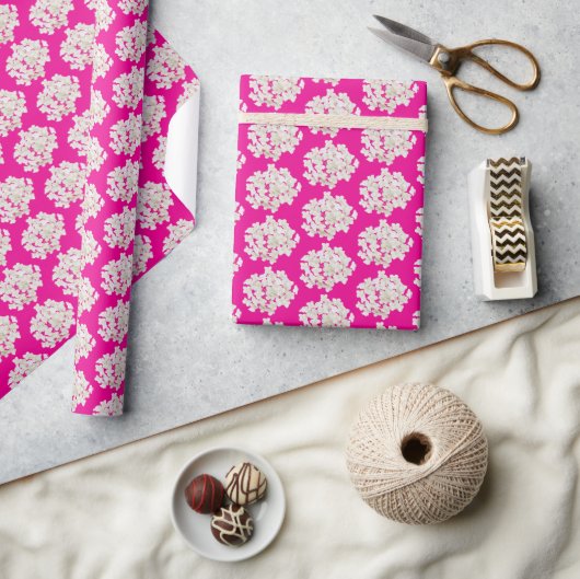 Papier Cadeau Hydrangée blanche sur Rose gras (Artisanat)