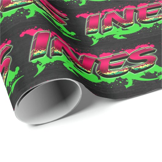 Papier Cadeau Ines prénom nom graffiti rouge vert (Coin rond)