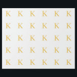 Papier Cadeau Initiale de monogramme doré or personnalisé couleu<br><div class="desc">Conçu avec un modèle de texte pour initiale monogrammée que vous pouvez personnaliser ! Vous pouvez également changer les couleurs comme vous le souhaitez.</div>