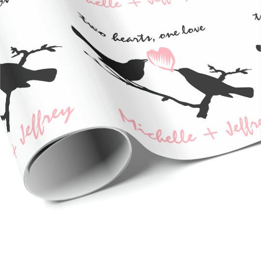 Papier Cadeau Inséparables personnalisés noirs et roses avec coe (Coin rond)