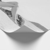 Papier Cadeau Jeune femme attirante en bikini sur la plage (Coin)