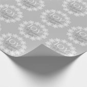 Papier Cadeau JOIE Famille de Noël Silver Grey White Snowflake (Coin)