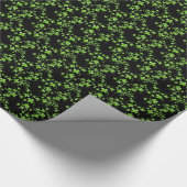 Papier Cadeau Joli motif Shamrock, vert sur accessoire noir (Coin)