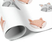 Papier Cadeau Joli renard et motif raccoon. Animaux des forêts (Coin rond)