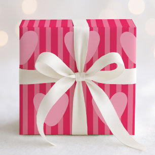 Papier Cadeau Jolis Cœurs et Rayures Roses pour la Saint-Valenti