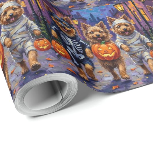 Papier Cadeau Keeshond Trick-or-Treating dans les costumes d'Hal (Coin rond)