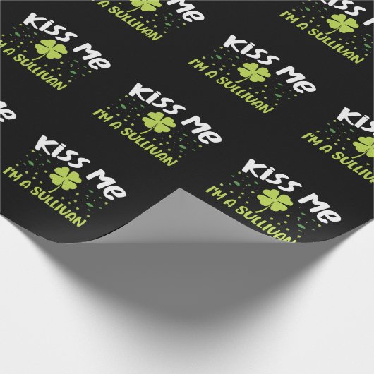 Papier Cadeau Kiss Me I'm A Sullivan - Nom Sullivan (Coin)