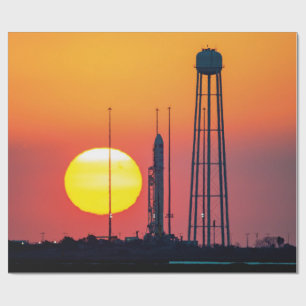 Papier Cadeau Lancement au lever du soleil de la fusée Antares d