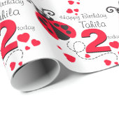 Papier Cadeau L'anniversaire nommé de coccinelle de l'âge 2 de (Coin rond)