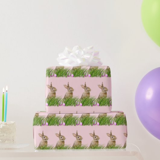 Papier Cadeau Lapin de Pâques dans l'herbe avec des oeufs (Cadeaux de fête)