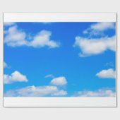 Papier Cadeau Le blanc de ciel bleu opacifie l'arrière - plan (Plat)