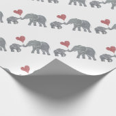 Papier Cadeau L'éléphant étreint la maman et le bébé gris avec (Coin)
