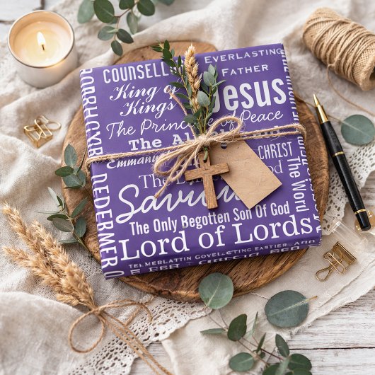 Papier Cadeau Les Beaux Noms de Jésus pourpre