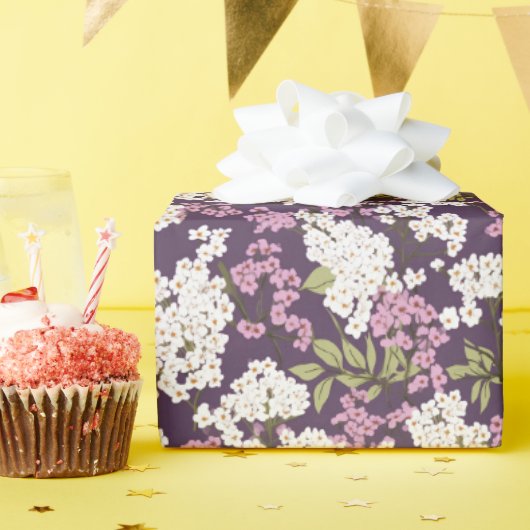Papier Cadeau L'Été Fleurit Sur Le Violet (Fête d'anniversaire)