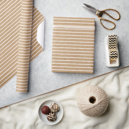 Papier Cadeau Lignes blanches simples sur Faux Rustique Brown Kr (Artisanat)