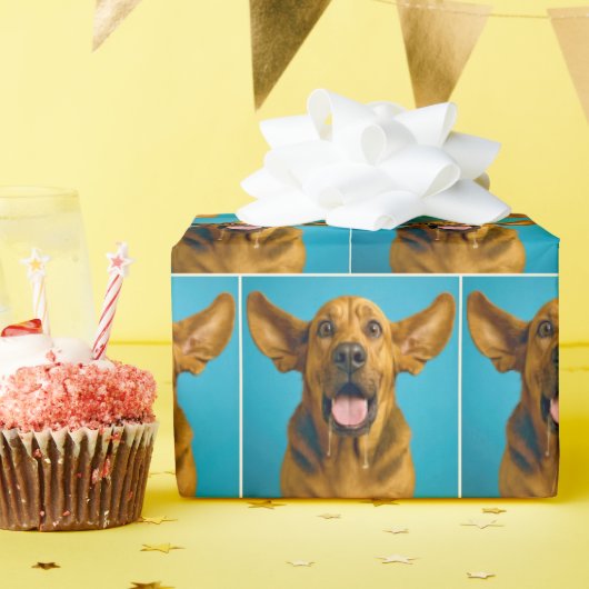 Papier Cadeau Limier bavant avec expression surprise (Fête d'anniversaire)