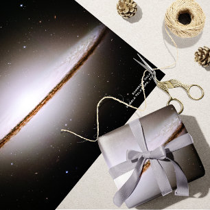 Papier Cadeau Majestic Sombrero Galaxy Hubble Telescope 2004