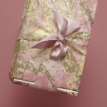 Papier Cadeau Marbre Champaigne Gold Peony Pink Métal rose<br><div class="desc">Envisagez d’envelopper vos cadeaux dans une toile qui allie élégance, art et murmure de fantaisie. Le Marble Champagne Gold Peony Pink Metal Strokes Wrapping Paper ne consiste pas seulement à dissimuler ce qui se trouve à l’intérieur, c’est une déclaration de style, une célébration de la beauté à chaque tourbillon et...</div>
