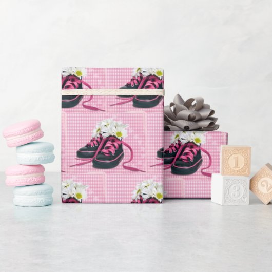 Papier Cadeau Marguerites En Basket Sur En vichy (Baby Shower)