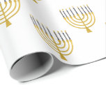 Papier Cadeau Menorah Hanoukka Bougies bleues Dessin Vacances<br><div class="desc">Faux bougies menorah en feuille d'or pour votre fête Hanoukka sur arrière - plan couleur champagne. Illustration de la menorah lunaire avec des étoiles blanches recouvertes de bougies célestes sur un socle de bougies menorah en faux or. Menorah élégant mariage étoilé Hanoukka illustrés cadeaux design et produits en papier.</div>