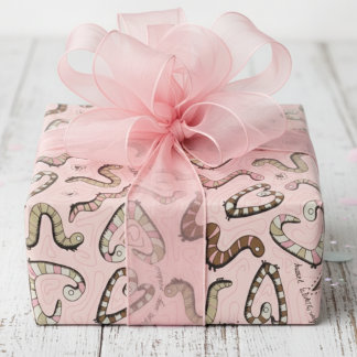 Papier Cadeau Mignonne et Whimsical Coeur rose Vêtements de vers