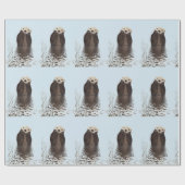 Papier Cadeau Mignonne Otter debout dans un étang tenant son vis (Plat)