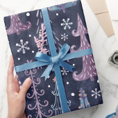 Papier Cadeau Mignons arbres de Noël Whimsical Festive en violet
