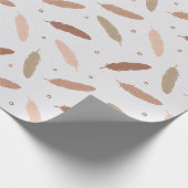 Papier Cadeau Mocha Mousse Feathers Wrapping Paper (Coin)