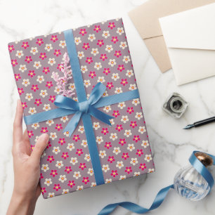 Papier Cadeau Modèle floral de pourpre et de fleurs blanches sur