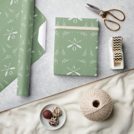 Papier Cadeau Monogramme et flèches vert mousse (Artisanat)