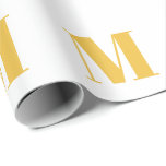 Papier Cadeau Monogramme initiale or or blanc Nom personnalisé<br><div class="desc">Conçu avec un modèle de texte pour monogramme initial que vous pouvez personnaliser ! Vous pouvez également changer les couleurs comme vous le souhaitez.</div>