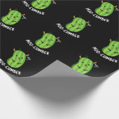 Papier Cadeau Moo-concombre Funny Veggie Cucumber Pun Dark BG (Coin)