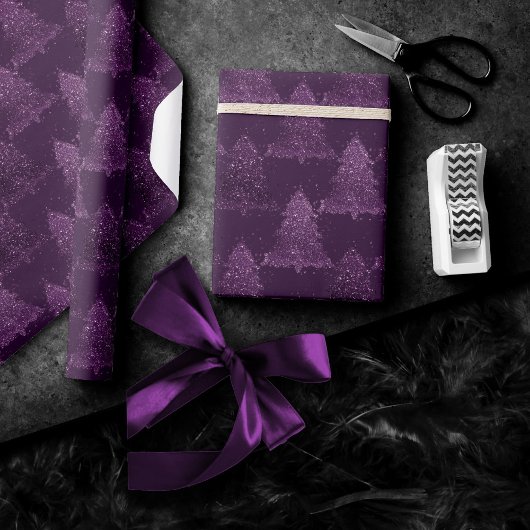 Papier Cadeau Moody Tree Motif | Noel profond pourpre de prune