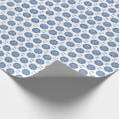 Papier Cadeau Motif bleu classique à fleurs blanches (Coin)
