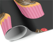 Papier Cadeau Motif Cool De Cupcake Rose Sur Noir (Coin rond)