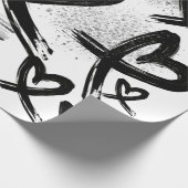 Papier Cadeau Motif de Coeurs Noir et Blanc Peint Chic (Coin)