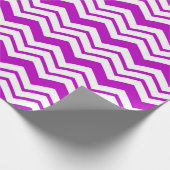 Papier Cadeau Motif de conception de zigzag chevron blanc violet (Coin)