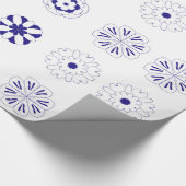 Papier Cadeau Motif de fleurs bleues folk (Coin)