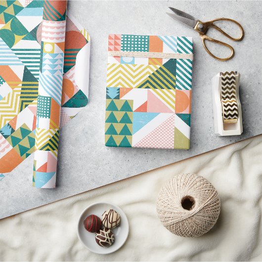 Papier Cadeau Motif de monde de forme