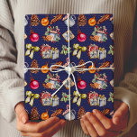 Papier Cadeau Motif de Noël rétro bleu rétro<br><div class="desc">Célébrez la saison des fêtes magiques et festives avec un joli papier d'emballage de vacances. Ce design de vacances vintage présente de mignons motifs de Noël rétro avec différents éléments de vacances comme le pin et les baies. Ce motif de Noël amusant en 3 arrière - plans différents rouge, vert...</div>