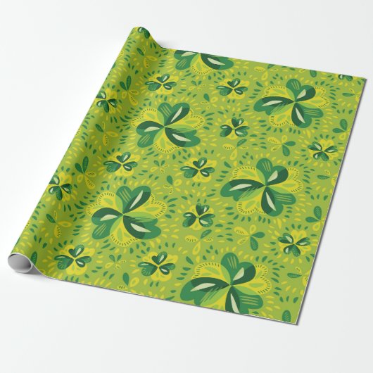 Papier Cadeau Motif de trèfle irlandais vert (Déroulé)