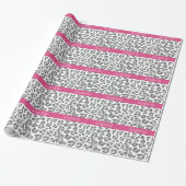 Papier Cadeau Motif Empreinte de léopard gris avec nom rose (Déroulé)
