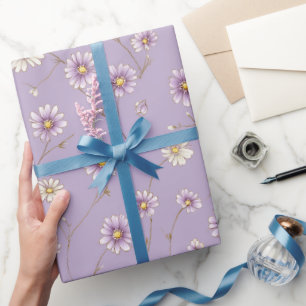 Papier Cadeau Motif floral délicat en crème de lilas et margueri