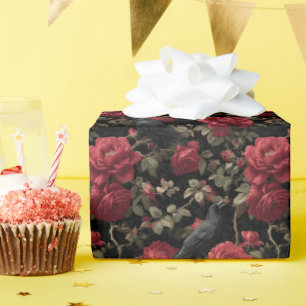 Papier Cadeau Motif gothique avec roses rouges et corbeaux