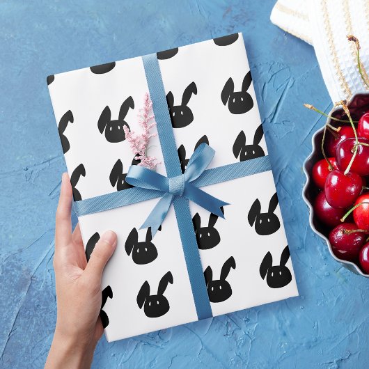 Papier Cadeau Motif lapin noir et blanc de Pâques moderne