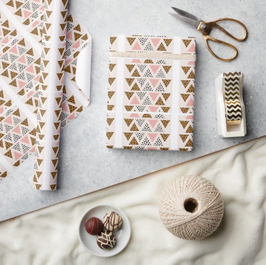 Papier Cadeau Motif Léopard Chic et Triangle Rose (Artisanat)